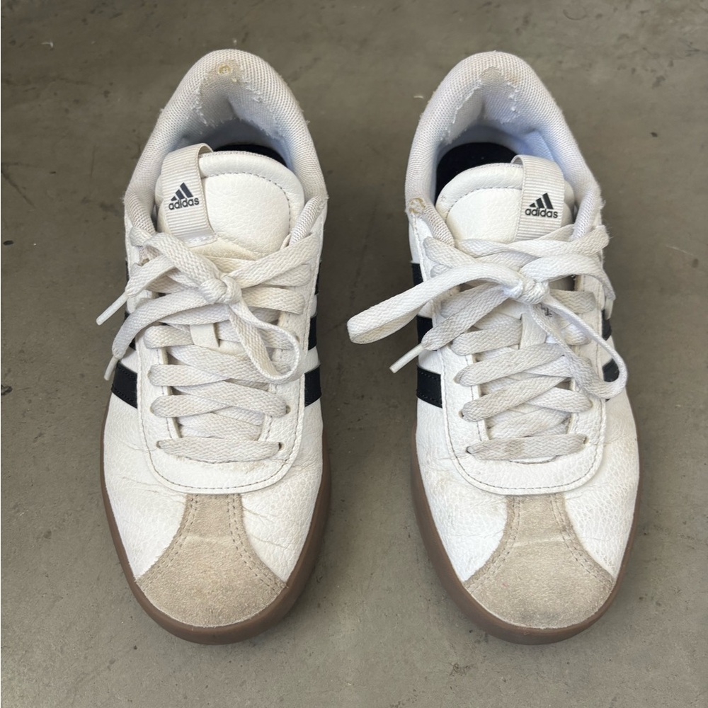 Women’s White/Black Adidas VL Court 3.0 Sneaker - Size: 6